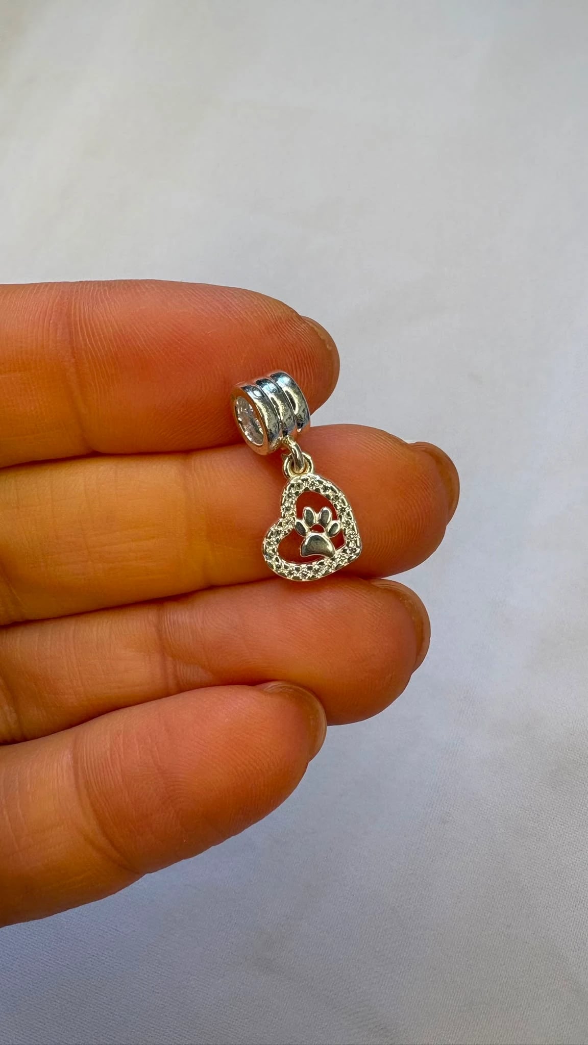 Charm Corazón Patita Perro