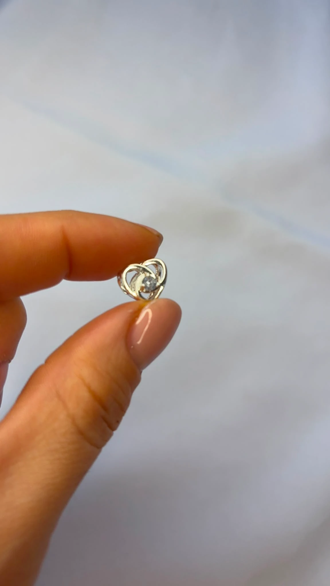 Dije Charm Corazón Brillo Centro