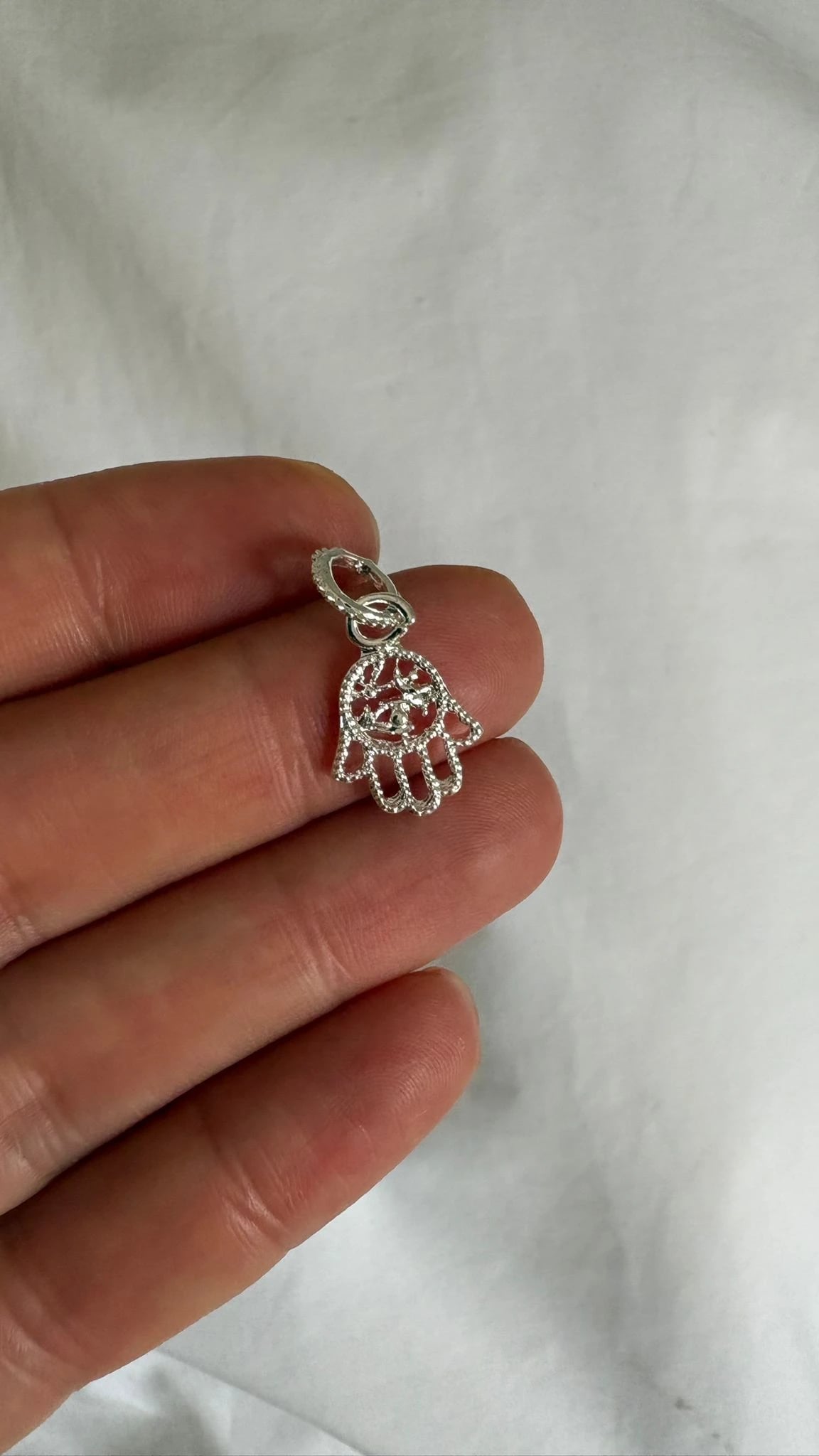 Dije Charm Manito de Fatima