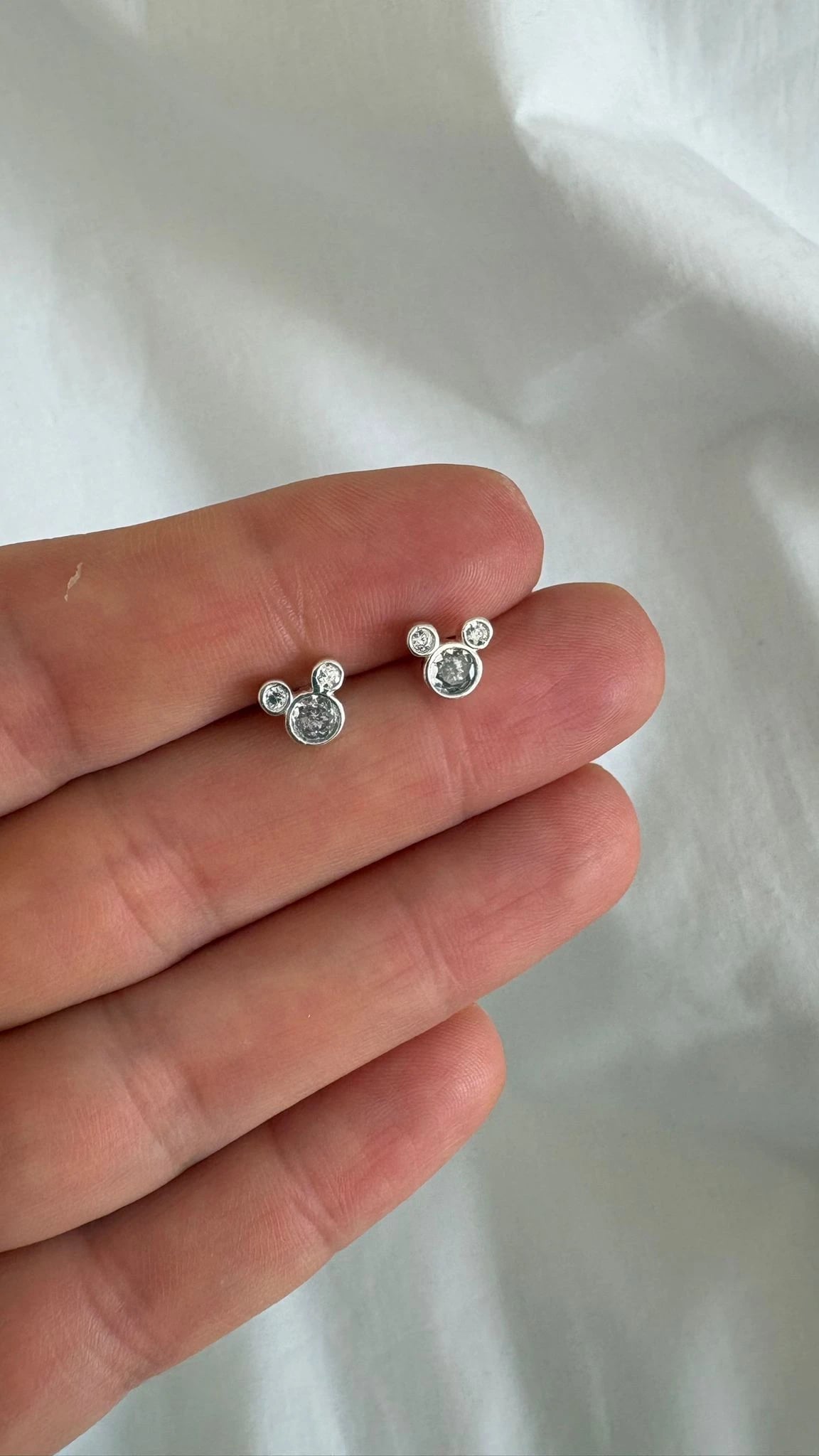 Aros Minnie con cubic